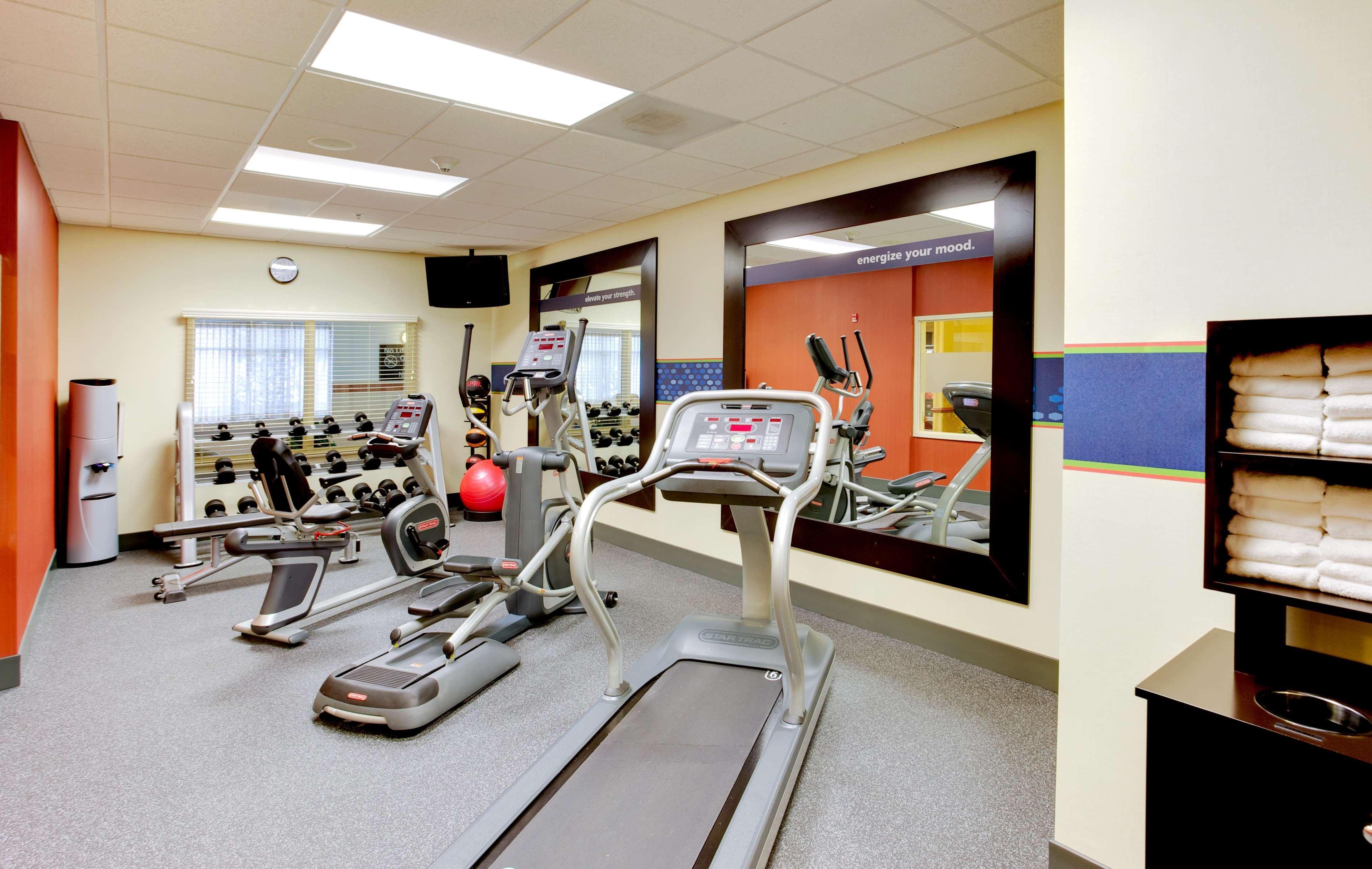 Hampton Inn Емпорія Екстер'єр фото