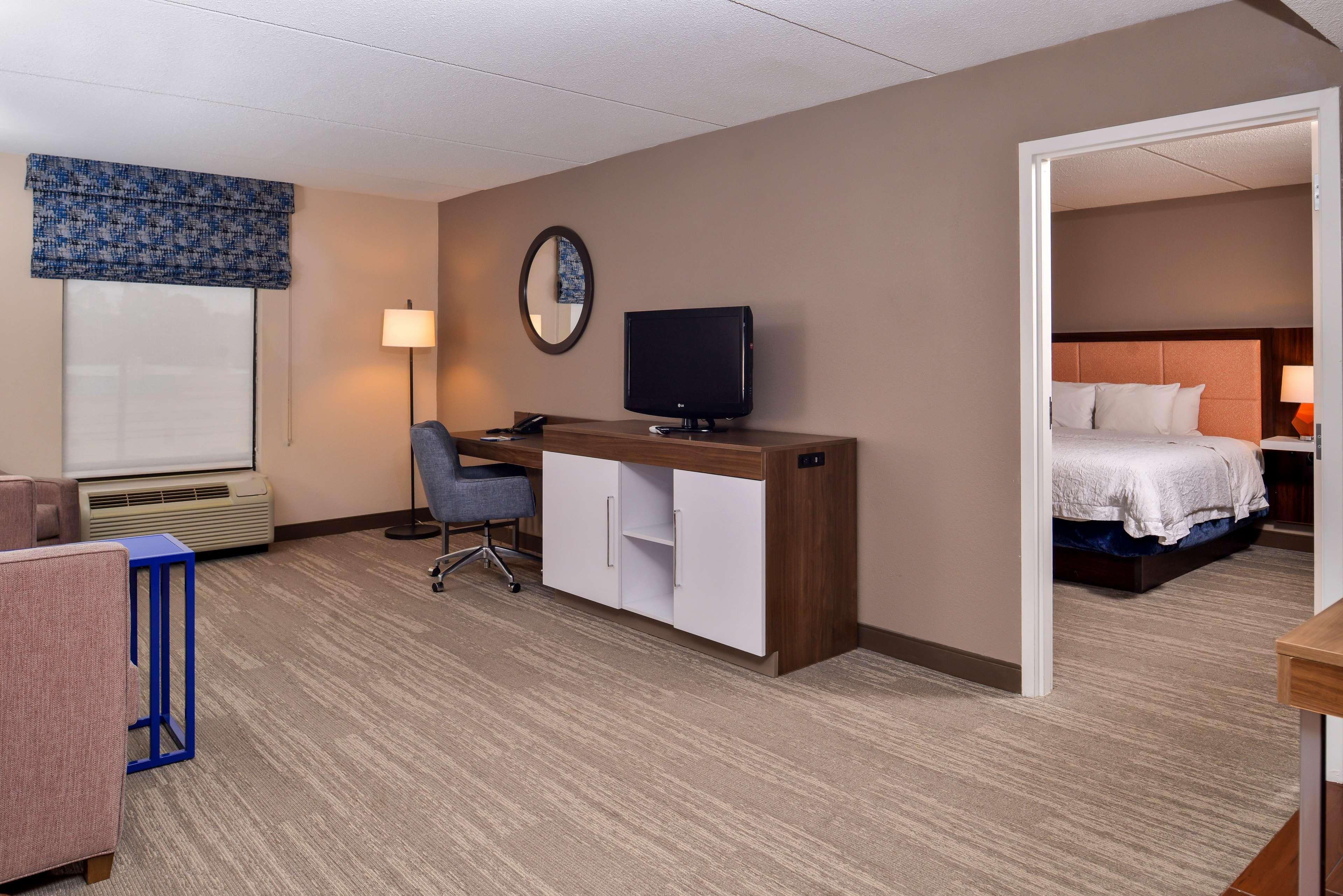 Hampton Inn Емпорія Екстер'єр фото